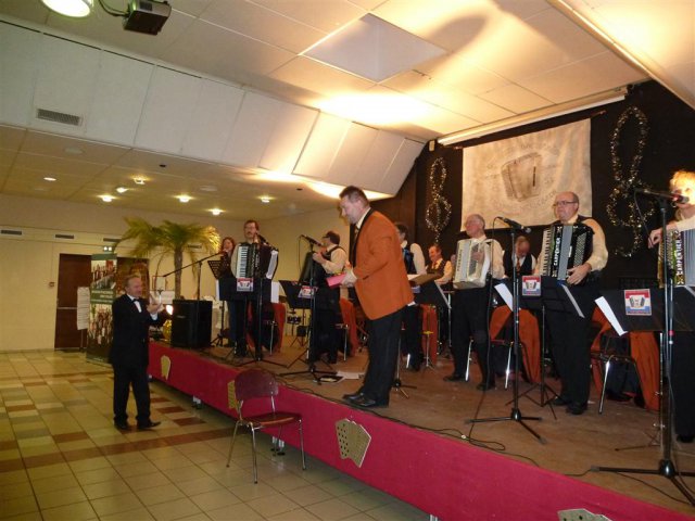 Concert 55 ans OrchDolanc 091212 046